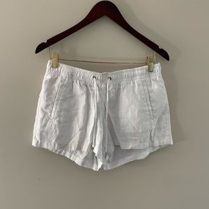 Lilly Pulitzer short!